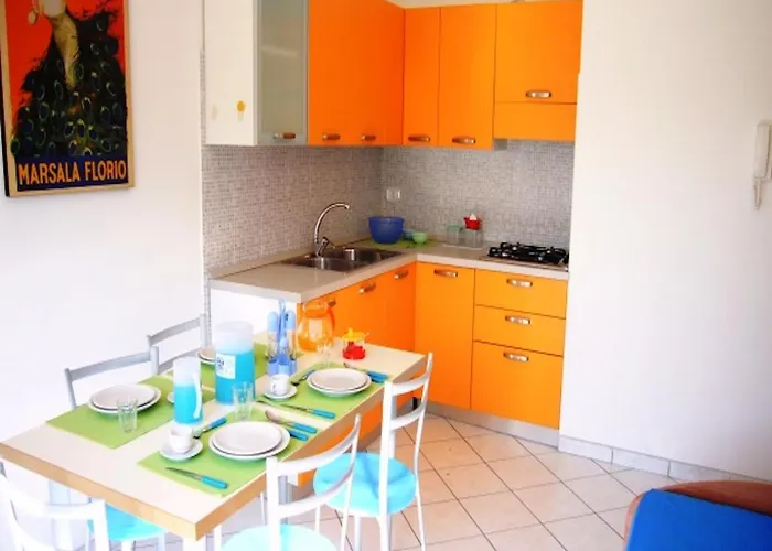 Daire Sea-front Peaceful With Terrace In