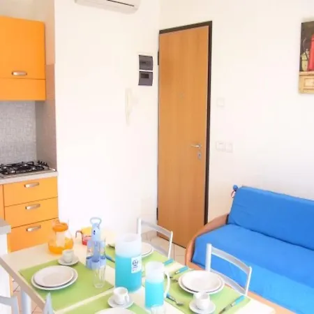 Sea-front Peaceful With Terrace In Apartment *
